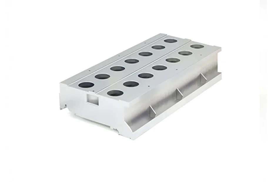 Gussprodukte, Maschinenbett, Gießerei, Guss, Maschinenbau, Verbundguss, Härte, Wärmebehandlung, Dichtigkeit,  Blöcke, Bauteile, Gusseisen,
